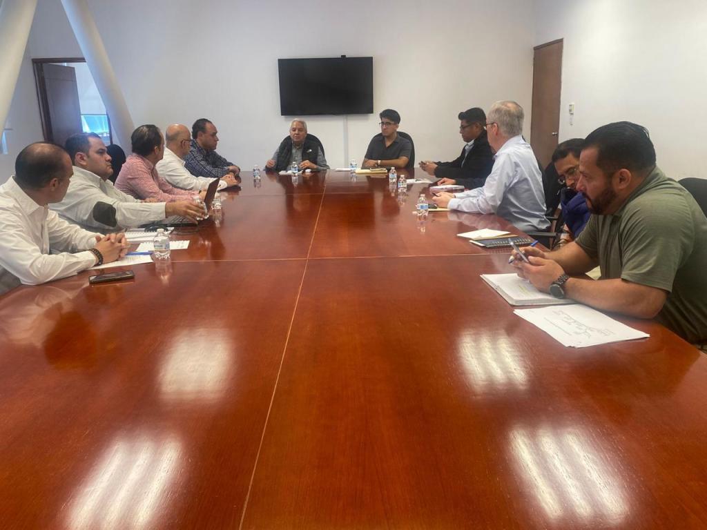 Interapas se reúne con CANADEVI y CMIC para analizar Manual Técnico de Redes&nbsp;Hidrosanitarias