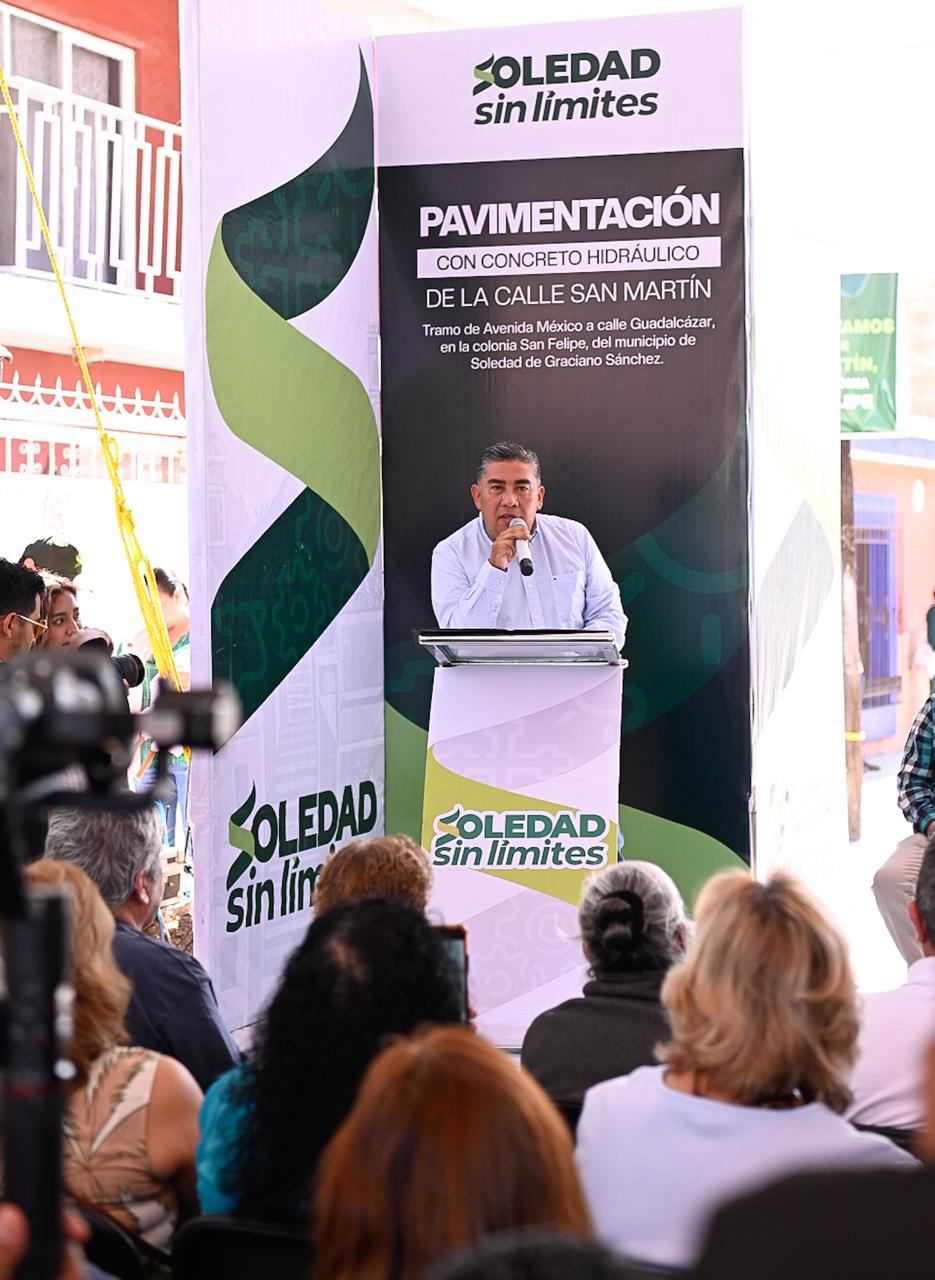 ALCALDE NAVARRO MUÑIZ IMPULSA LA TRANSFORMACIÓN DE LA COLONIA SAN FELIPE CON NUEVA OBRA DE&nbsp;PAVIMENTACIÓN