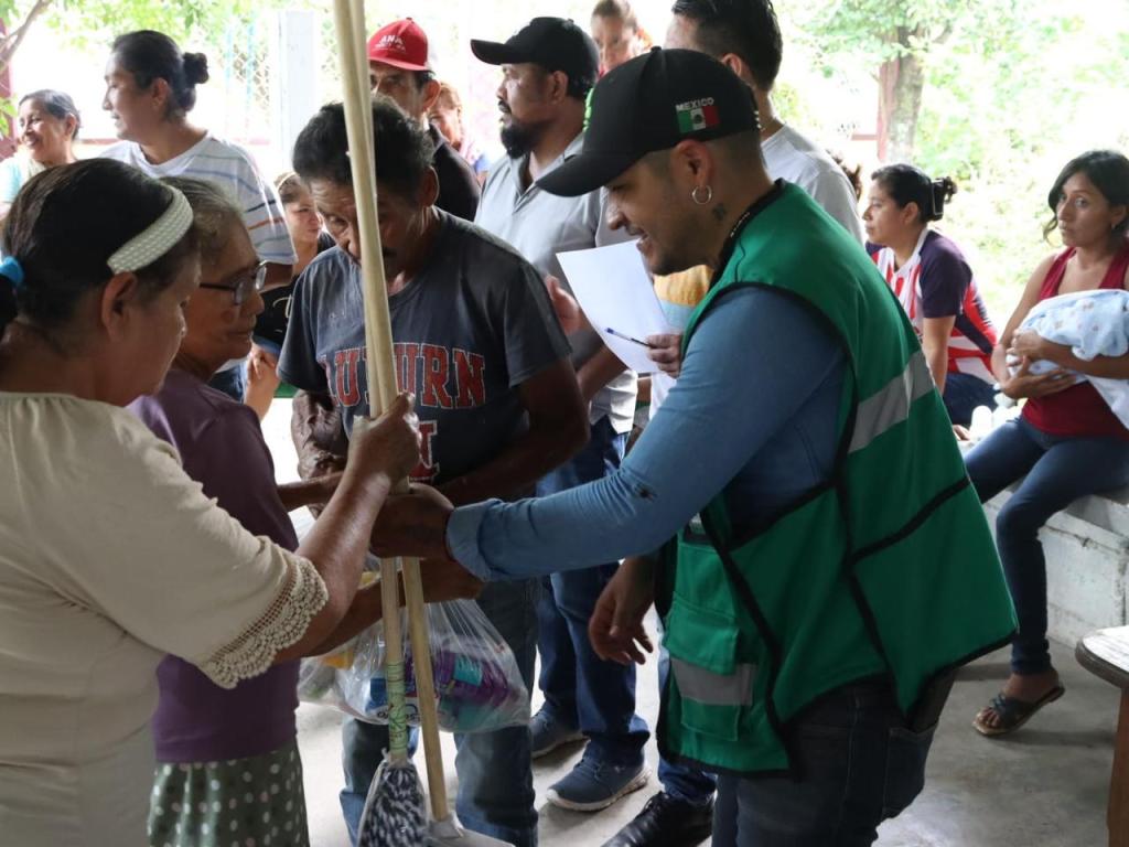 FAMILIAS DE SAN MARTÍN RECIBEN APOYO DEL GOBIERNO&nbsp;ESTATAL