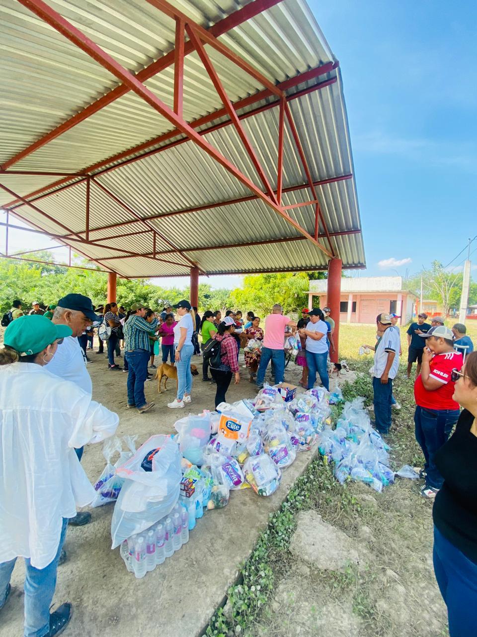 GOBIERNO ESTATAL BRINDA APOYO A COMUNIDADES DE SAN&nbsp;VICENTE