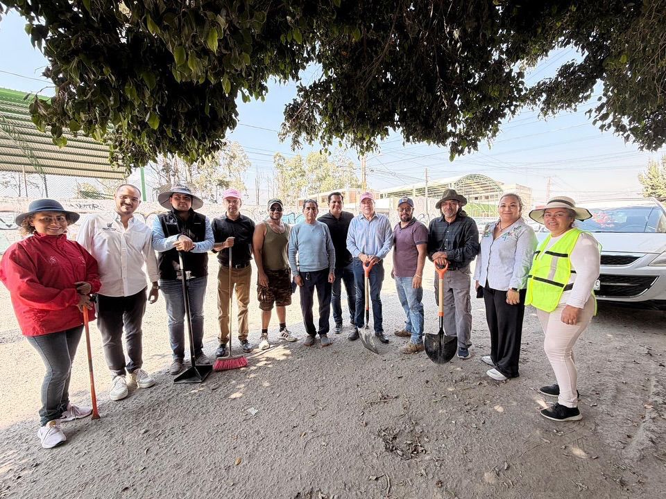 Acciones de bacheo emergente en Simón Díaz reflejan coordinación entre ciudadanía y Gobierno&nbsp;Municipal