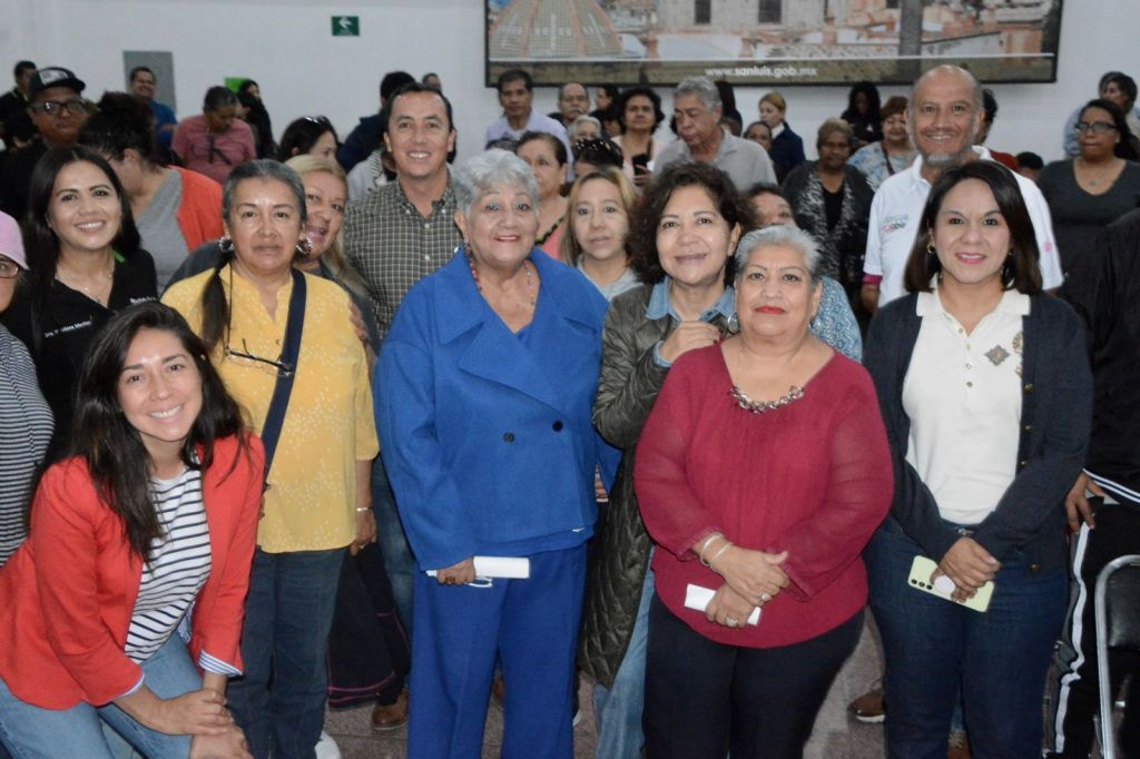 Entrega de lentes gratuitos fortalece la Ruta de la Salud 2.0 del DIF&nbsp;Municipal
