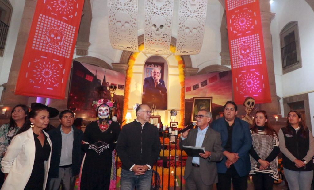 San Luis Capital honra la memoria de Daniel de la Llera con el altar monumental de Palacio&nbsp;Municipal