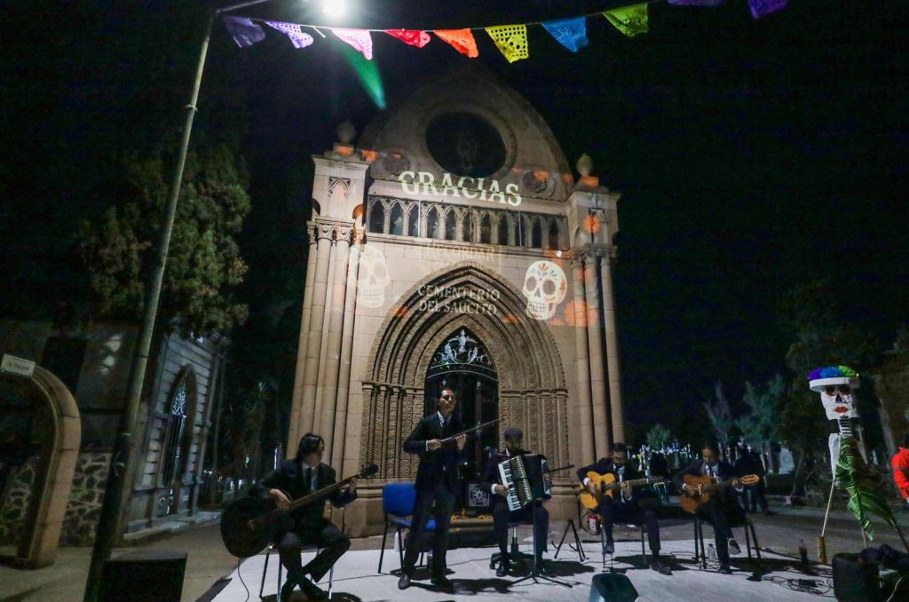 Sangre de Coyote ofreció un emotivo concierto en el Panteón del Saucito como parte del Festival Razones para&nbsp;Recordar