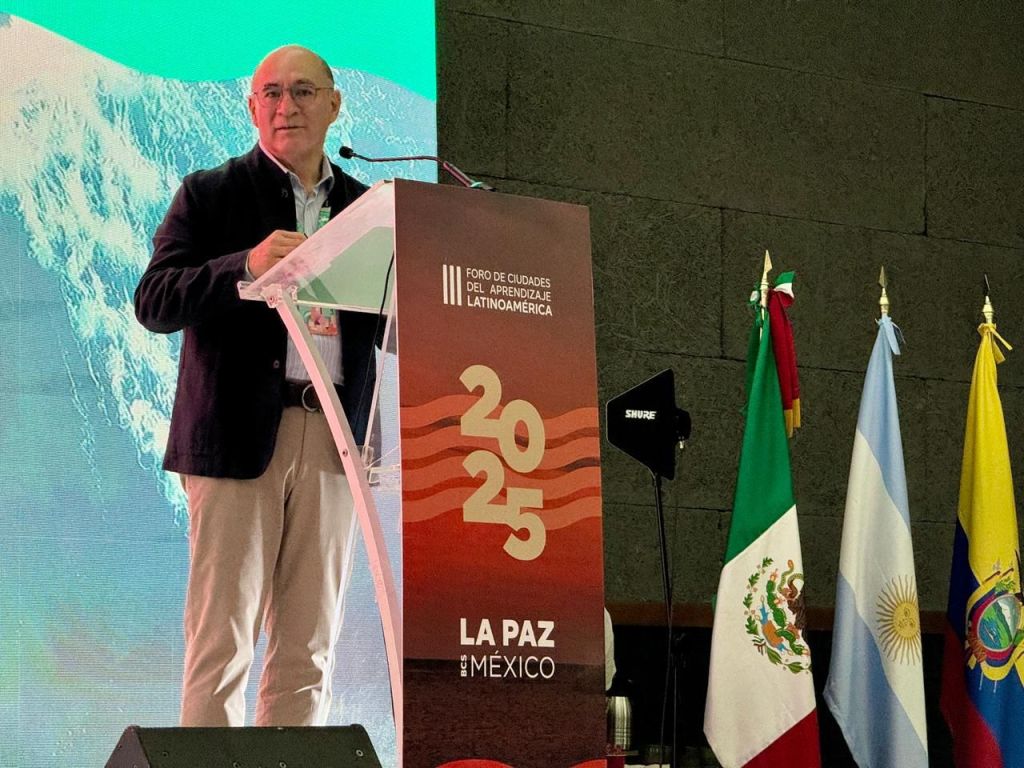 Enrique Galindo impulsa el aprendizaje como motor de desarrollo urbano en el III Foro de Ciudades del&nbsp;Aprendizaje