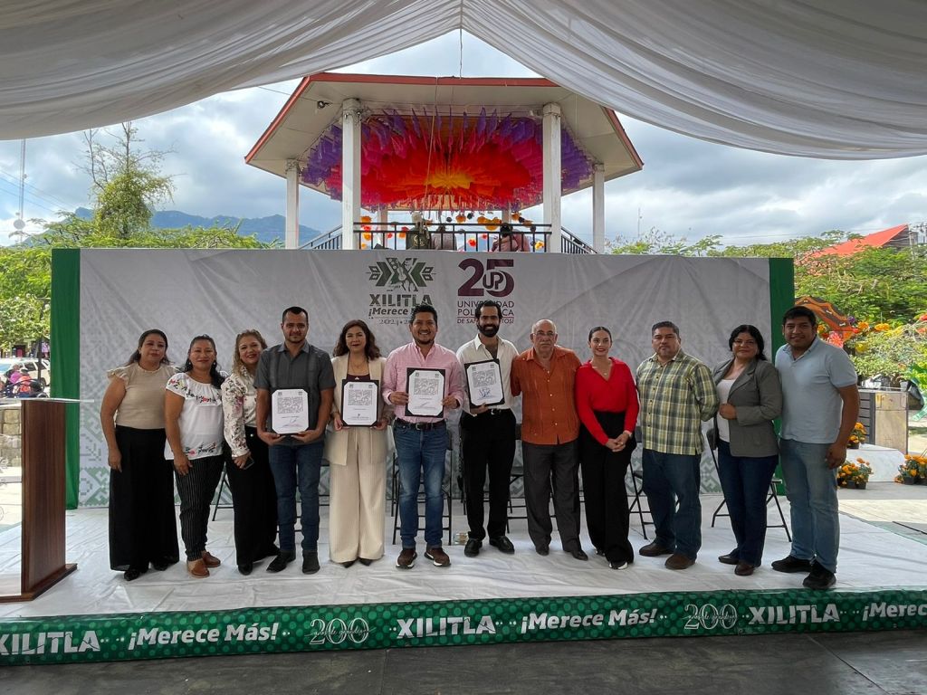 EDUCACIÓN SUPERIOR LLEGA A XILITLA CON APOYO DEL ESTADO 