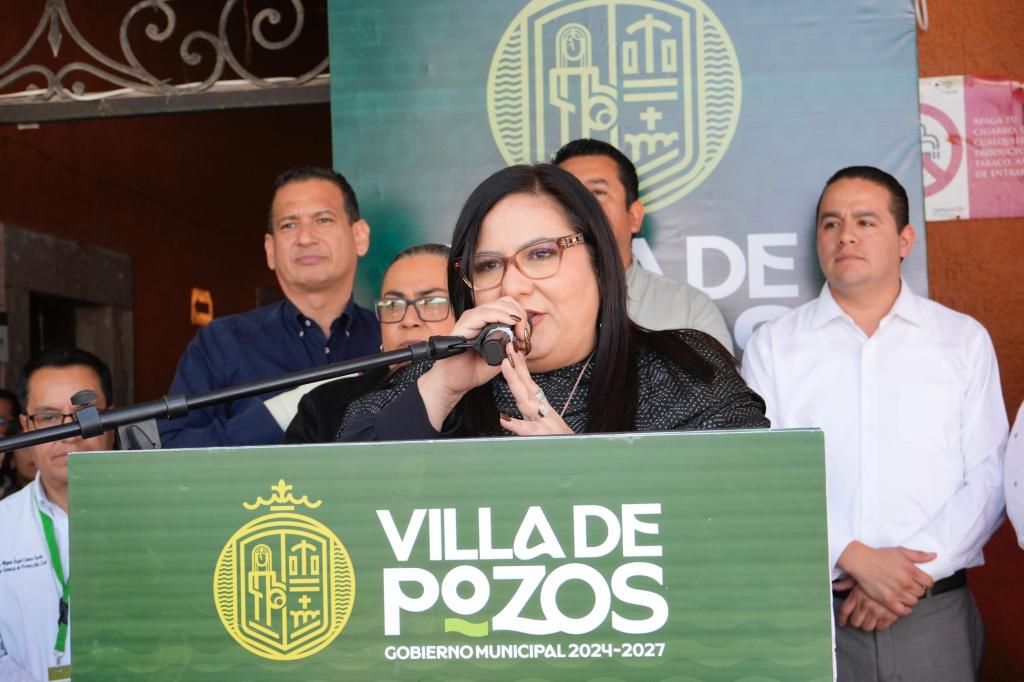 LA RECONSTRUCCIÓN DE VILLA DE POZOS CONTINÚA: PATY&nbsp;ARADILLAS