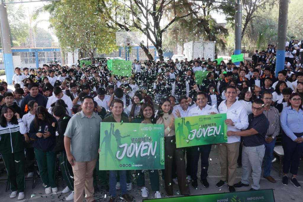 ENTREGA GOBIERNO DEL ESTADO MÁS DE 700 TARJETAS JOVEN EN LA REGIÓN&nbsp;MEDIA