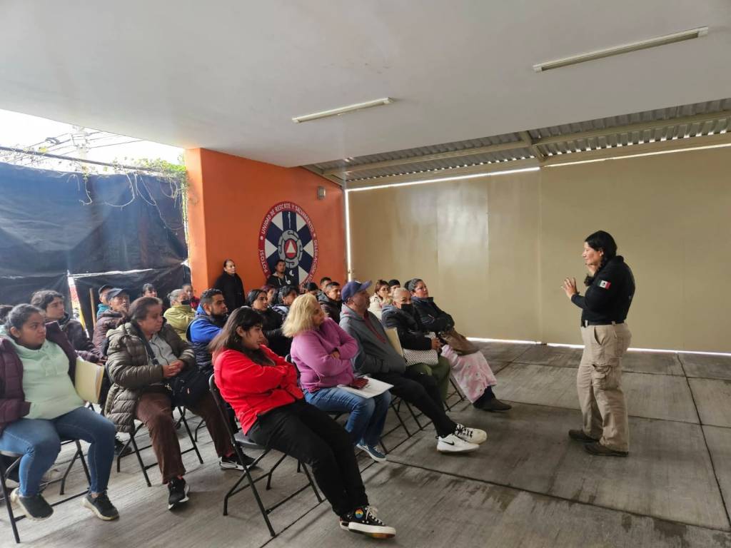 CAPACITAN A COMERCIANTES PARA EL MANEJO SEGURO DE PIROTECNIA EN VILLA DE&nbsp;POZOS