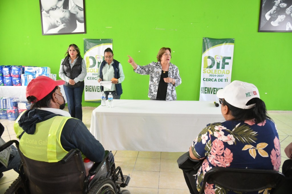 DIF DE SOLEDAD CUMPLE CON NUEVA ENTREGA DE APOYOS A&nbsp;BENEFICIARIOS