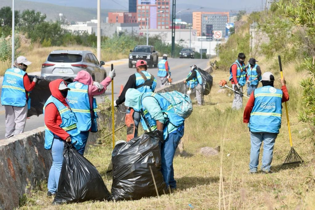 Gobierno Municipal continúa con el mejoramiento de la Avenida Sierra&nbsp;Vista