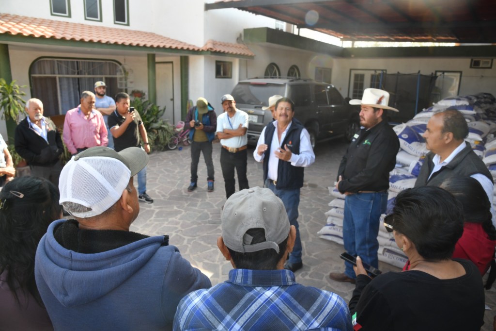 SOLEDAD DE GRACIANO SÁNCHEZ FORTALECE ACTIVIDAD RURAL CON DISTRIBUCIÓN DE SEMILLA DE&nbsp;AVENA