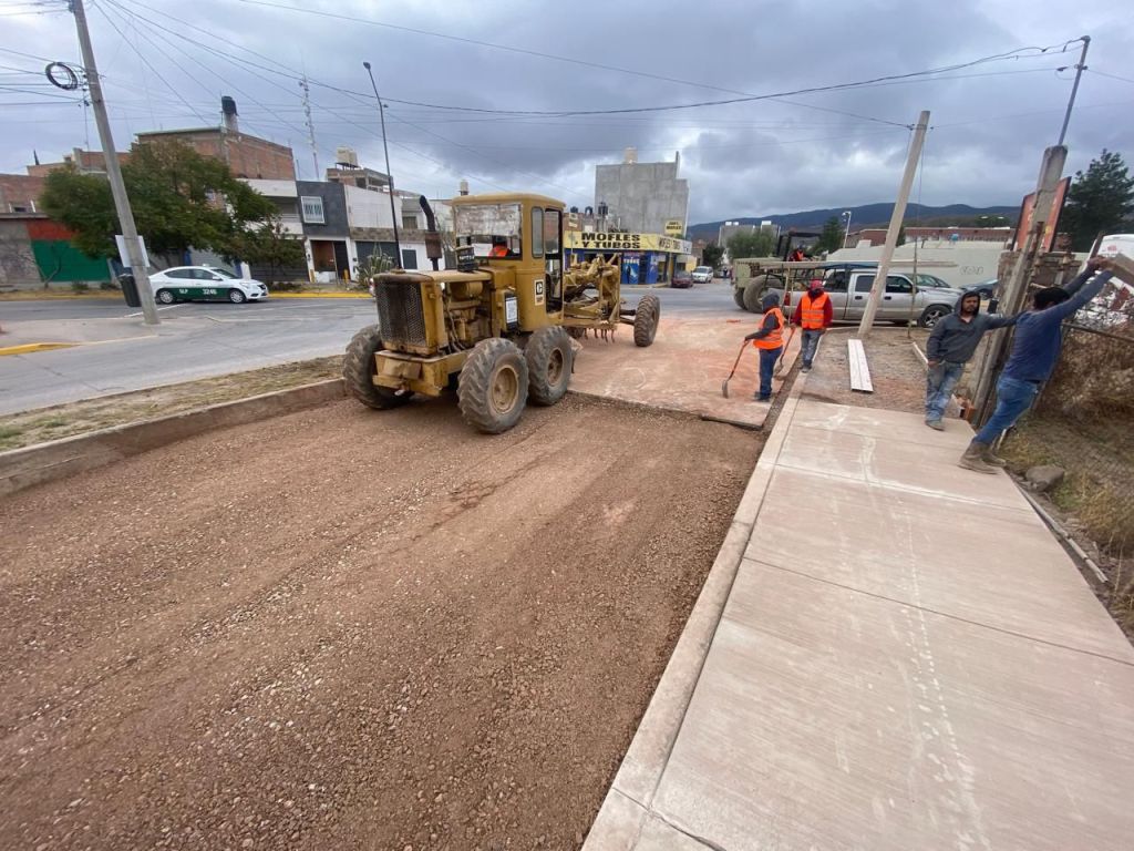 Gobierno de la Capital comienza la etapa final de la obra de Luis Botello: inicia la colocación del pavimento de&nbsp;concreto