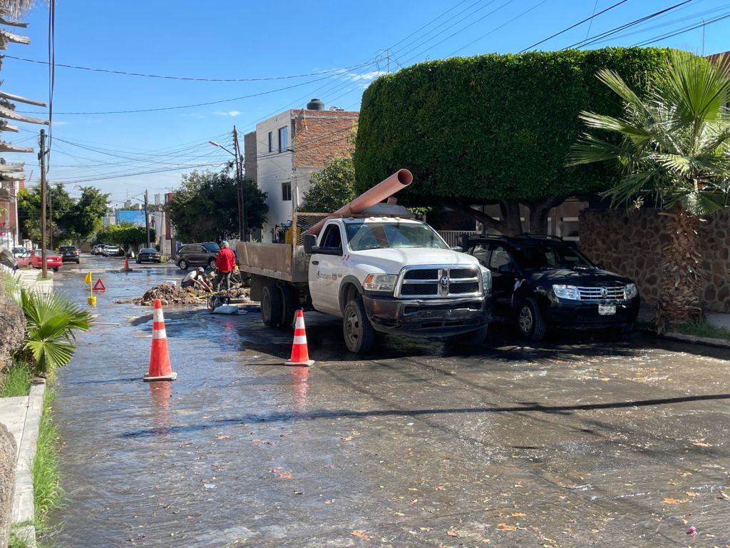 Interapas mantiene en proceso trabajos en Maestros&nbsp;Ilustres
