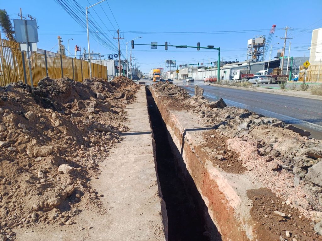 Rehabilitación sanitaria en avenida Industrias continúa con nueva&nbsp;fase