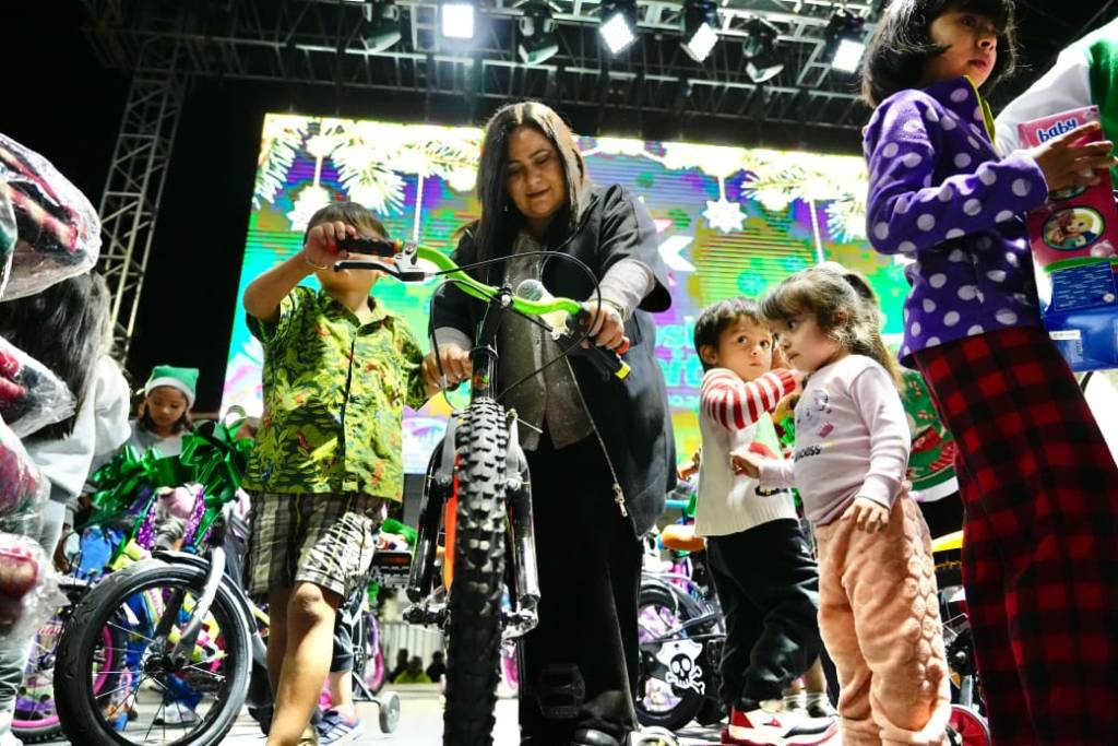 VILLA DE POZOS COMPARTIÓ ALEGRÍA NAVIDEÑA CON&nbsp;HABITANTES