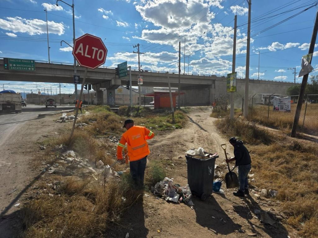 Gobierno de la Capital continúa con la limpieza y mejoramiento de espacios&nbsp;públicos