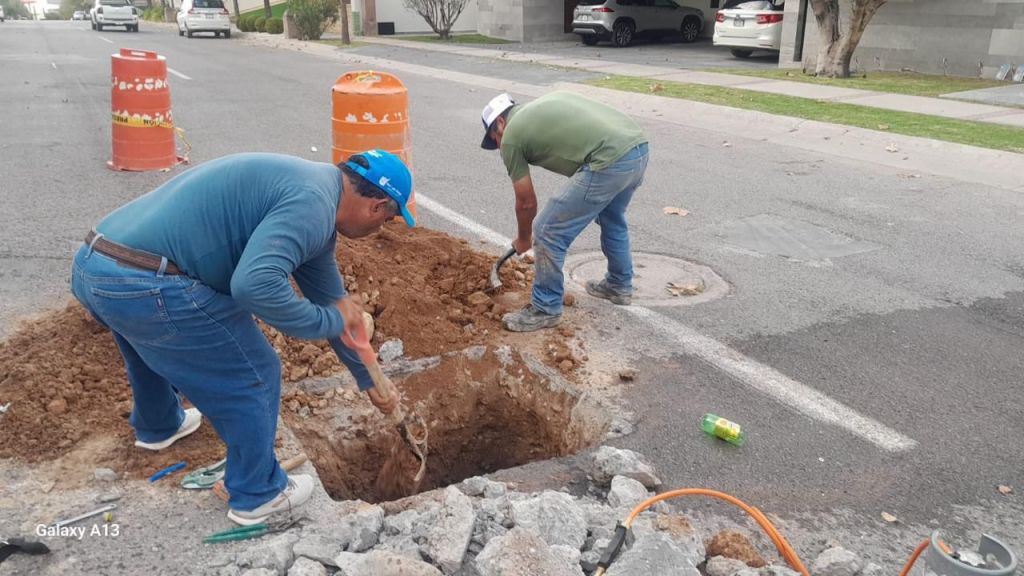 Atención oportuna de la Dirección Municipal de Agua a reportes de&nbsp;fugas