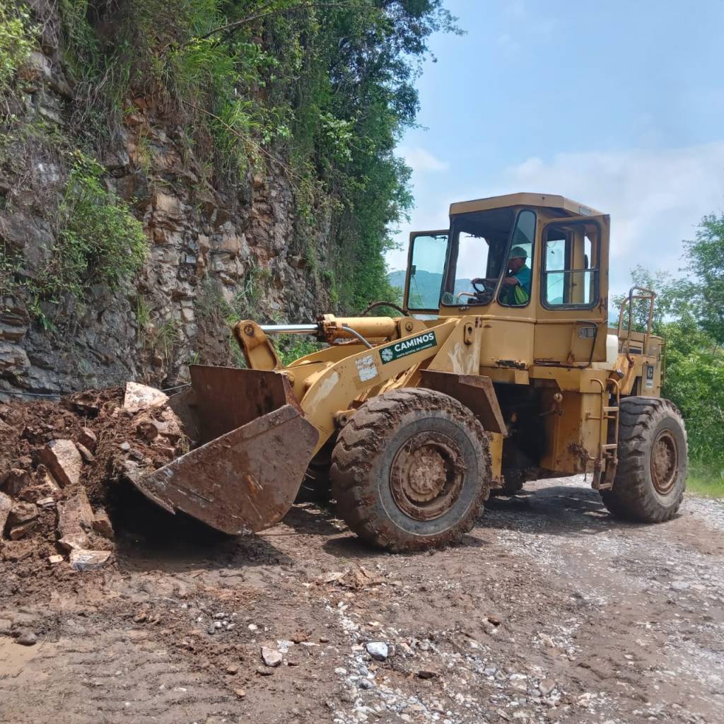 ATENCIÓN SIN LÍMITES A CAMINOS DAÑADOS POR&nbsp;LLUVIAS