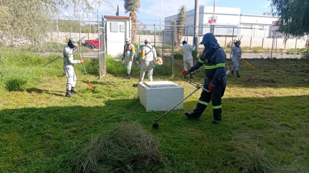 REFUERZA VILLA DE POZOS LIMPIEZA EN ESCUELAS DURANTE PERIODO VACACIONAL