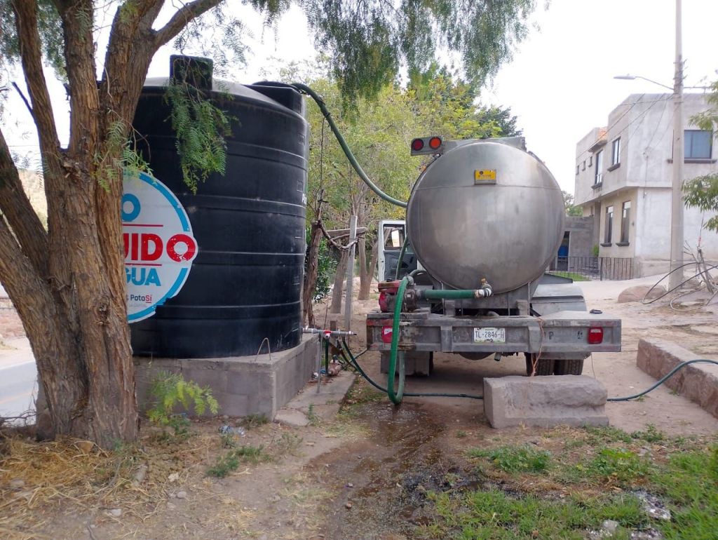 Atiende Dirección de Agua de San Luis Capital abasto de agua potable en comunidades