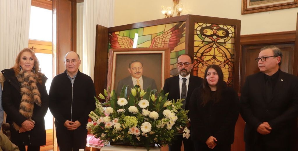 Cabildo de la Capital rinde homenaje póstumo al ex gobernador Guillermo Fonseca&nbsp;Álvarez