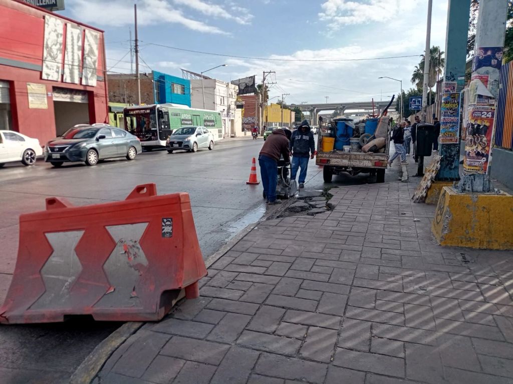 Con respuesta inmediata a la ciudadanía, Gobierno de la Capital mejora seguridad peatonal en la colonia El Paseo