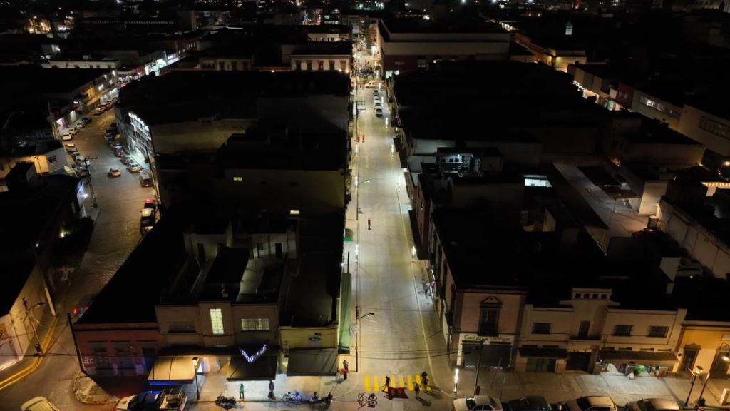 Modernización de la Calle Julián de los Reyes, un acierto del Gobierno Municipal, opina la&nbsp;ciudadanía