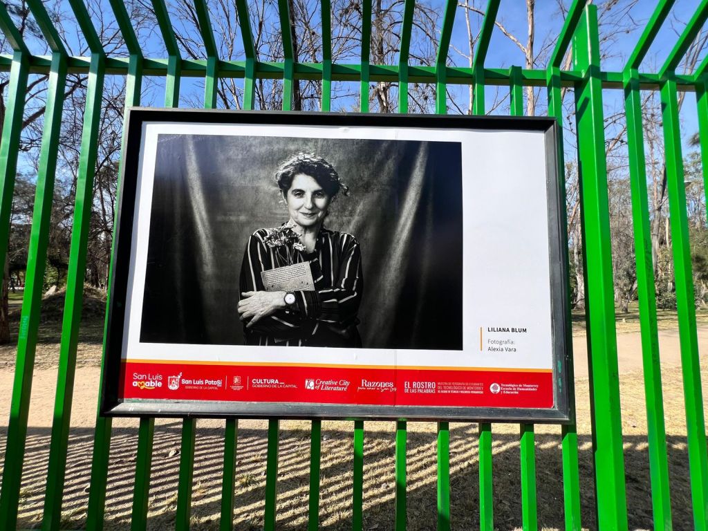 INVITAN A VISITAR LA EXPOSICIÓN FOTOGRÁFICA “EL ROSTRO DE LAS PALABRAS” EN LA GALERÍA PERIMETRAL DEL PARQUE JUAN H.&nbsp;SÁNCHEZ