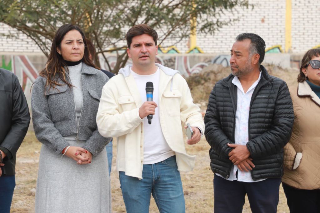 Gobierno municipal lleva beneficios a la Colonia San Luis Rey con el programa Capital al&nbsp;100