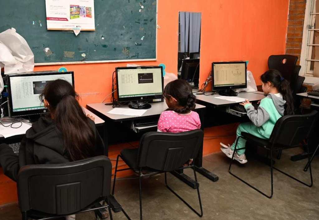 MUNICIPIO DE SOLEDAD FORTALECE EL DESARROLLO COMUNITARIO CON TALLERES GRATUITOS