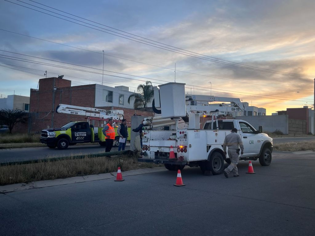 Ayuntamiento atiende de inmediato afectación al alumbrado público en Villa Magna*