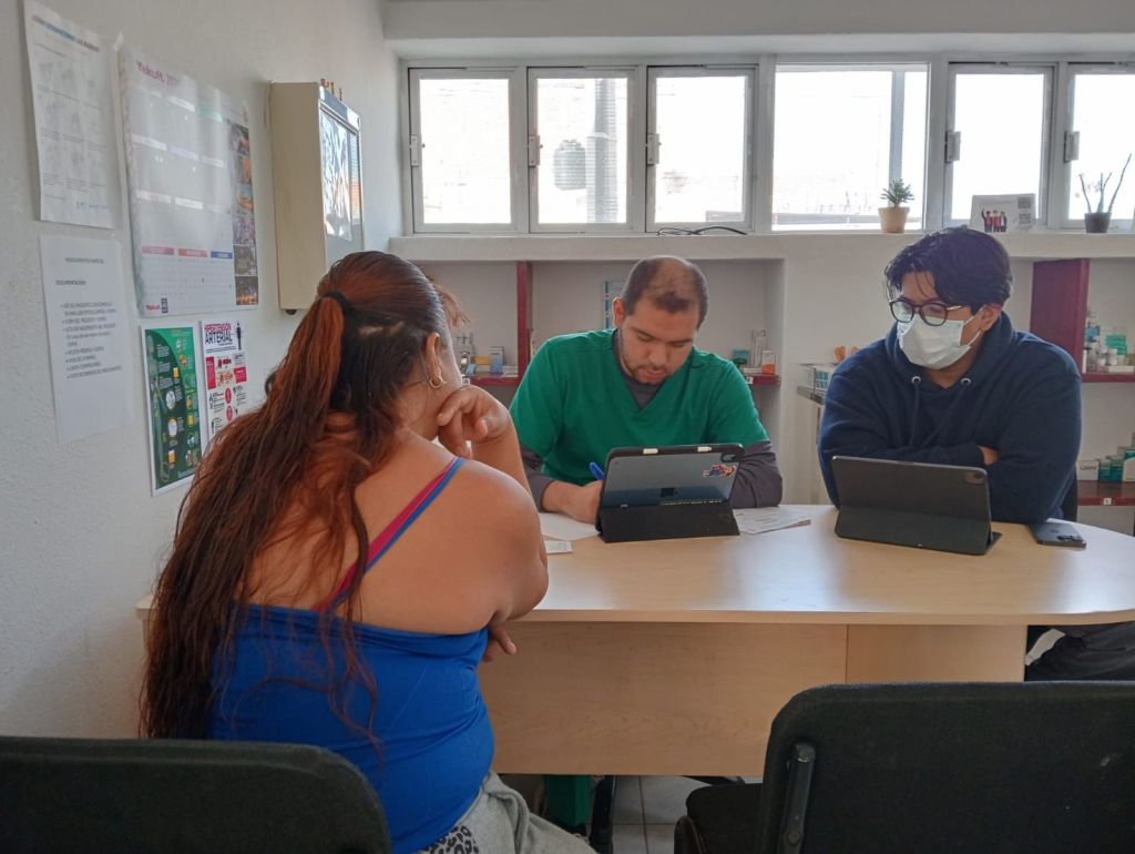 Esta semana, se atendieron más de 400 pacientes en los Centros de Salud del DIF Municipal