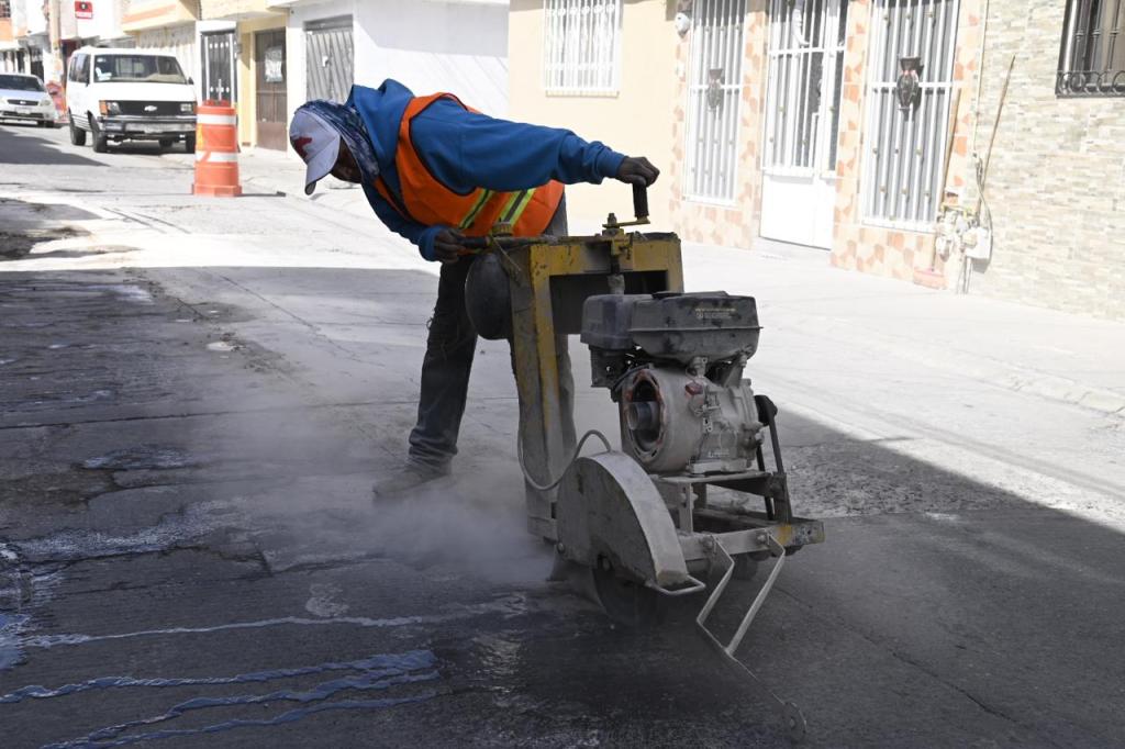 GOBIERNO DE SOLEDAD INICIA SOLUCIÓN DE DRENAJE COLAPSADO EN COLONIA AZALEAS