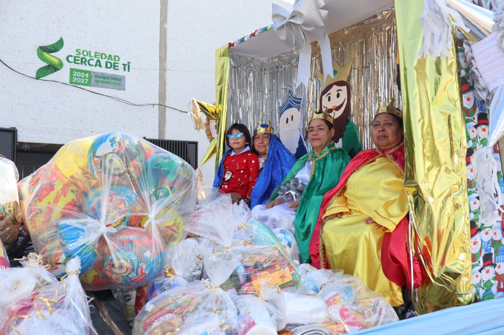 GOBIERNO DE SOLEDAD INICIA CARAVANA “ARROPANDO CORAZONES” QUE LLEVA APOYO DIVERSO A FAMILIAS VULNERABLES