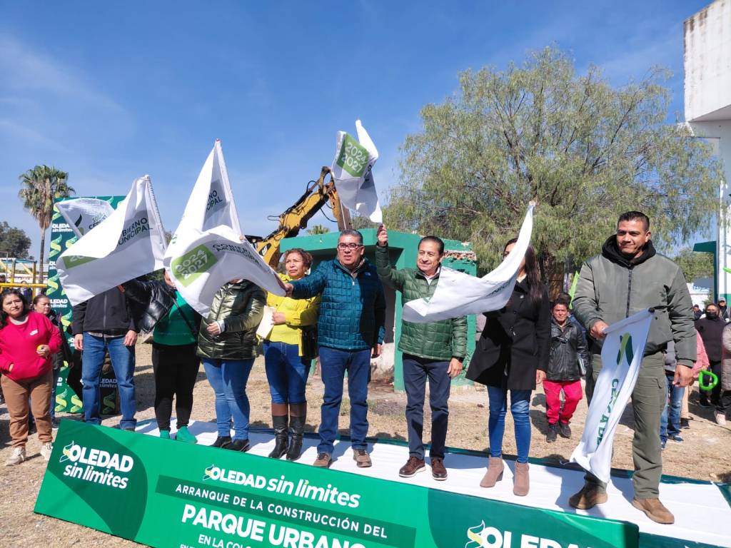 JUAN MANUEL NAVARRO INICIÓ LA CONSTRUCCIÓN DEL NUEVO PARQUE URBANO EN LA COLONIA 21 DE&nbsp;MARZO