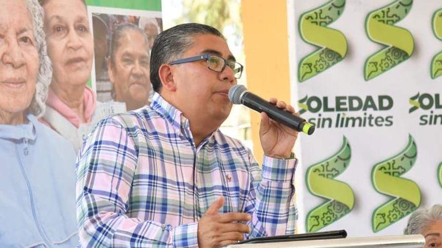 ALCALDE JUAN MANUEL NAVARRO AMPLÍA PROYECTOS DE PAVIMENTACIÓN DE CALLES EN DIVERSAS&nbsp;COLONIAS