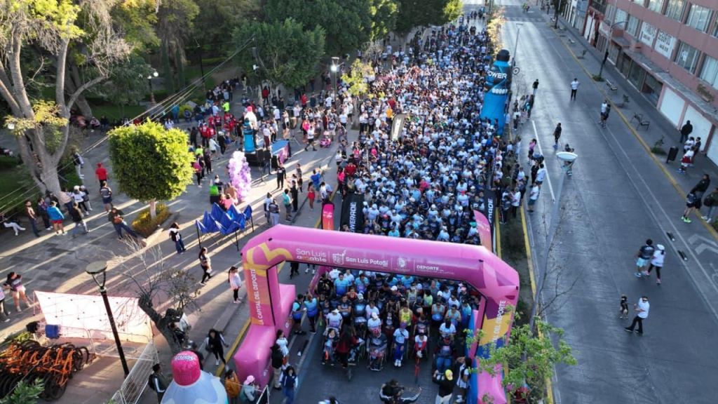 Con más de 2 mil atletas se desarrolló con éxito la lid atlética “Yo Amo Correr Juntos por la&nbsp;Copa”