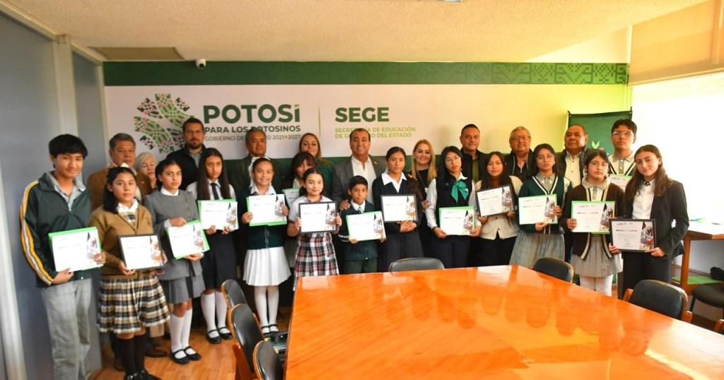 GOBIERNO DEL ESTADO FORTALECE LA IDENTIDAD NACIONAL ENTRE LAS NUEVAS&nbsp;GENERACIONES