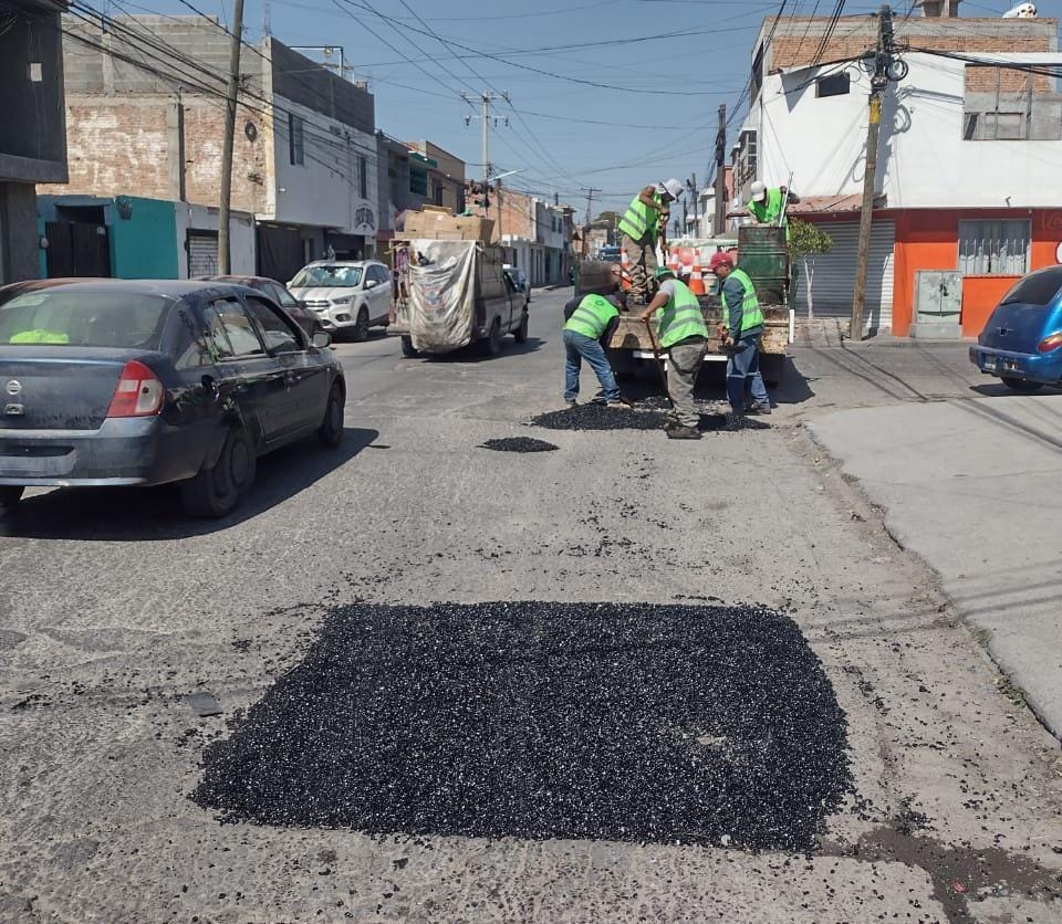 AYUNTAMIENTO DE SOLEDAD MEJORA LA SEGURIDAD VIAL CON LABORES DE&nbsp;BACHEO