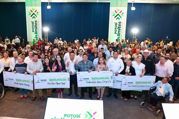 GOBIERNO ESTATAL RESPALDA CON MÁS DE 26 MILLONES DE PESOS A LA ECONOMÍA&nbsp;POTOSINA
