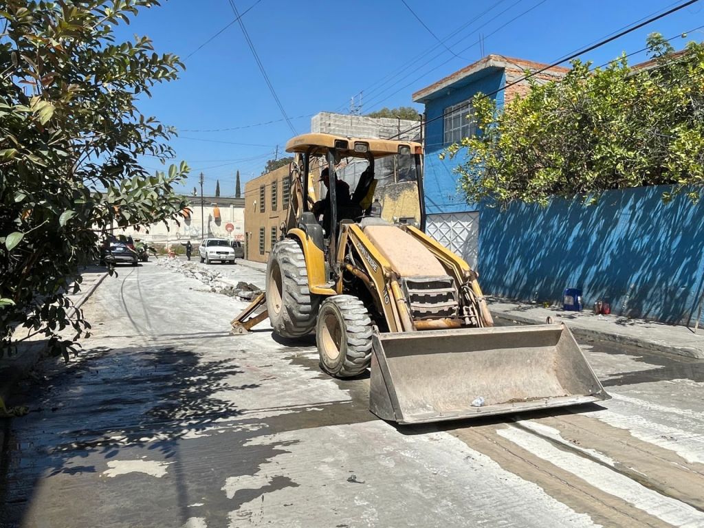 Atiende Interapas colapsos de drenaje en siete puntos de la colonia Julián&nbsp;Carrillo