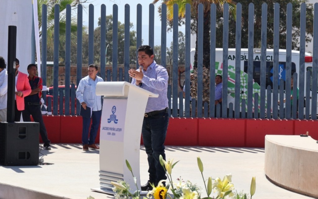 GALLARDO RINDE TRIBUTO A JACOBO PAYÁN