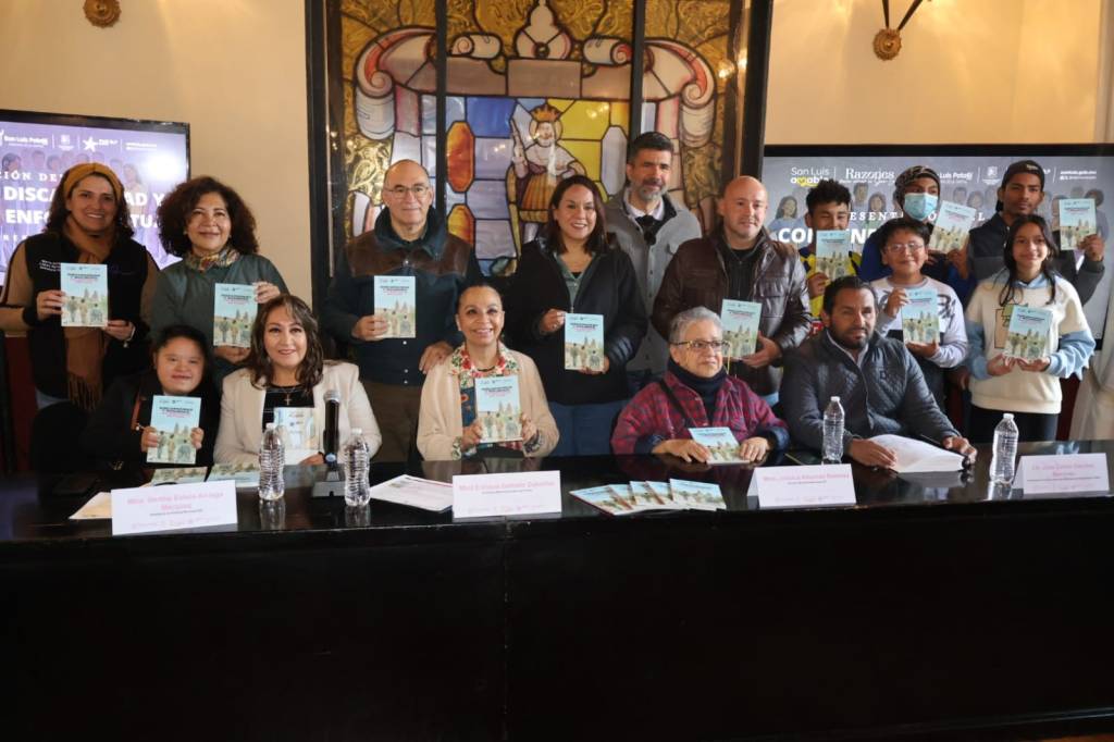 DIF MUNICIPAL REALIZÓ LA PRESENTACIÓN DEL LIBRO “DISCAPACIDAD Y SOCIEDAD: UN ENFOQUE&nbsp;ACTUAL”