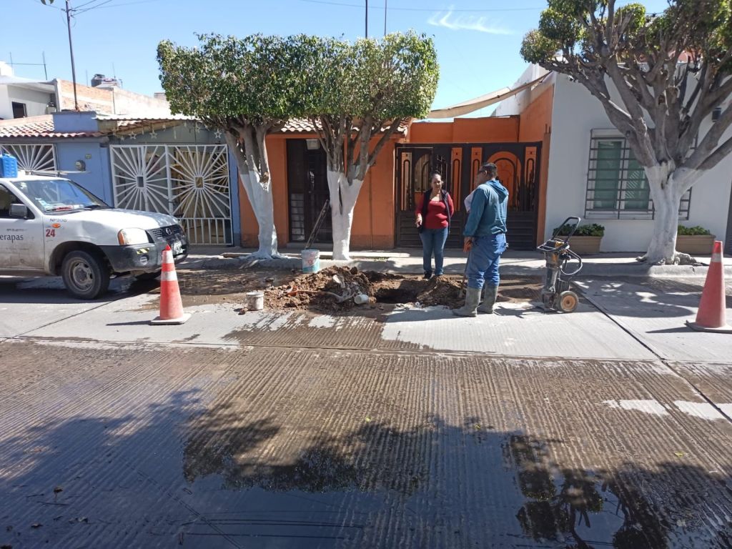 Interapas actúa para frenar desperdicio de agua en Jardines del&nbsp;Sur