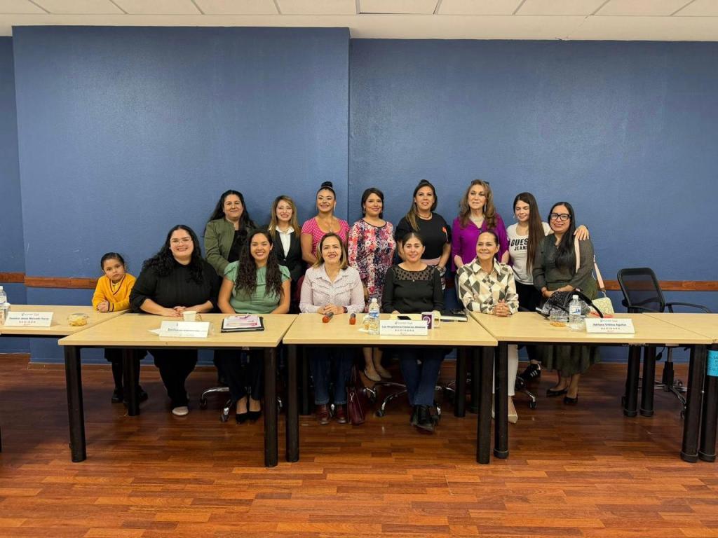 Aspirantes al Premio Municipal de la Mujer 2026 exponen sus acciones y logros ante Comisión de Atención a las Mujeres