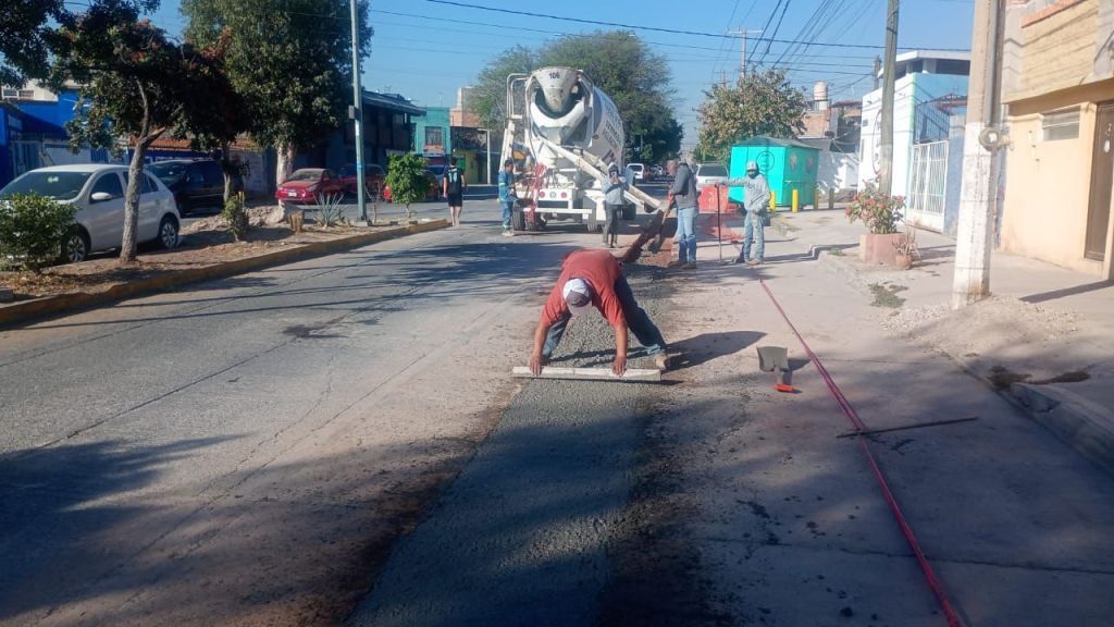 Reparación de fuga frena desperdicio en Balcones del Valle