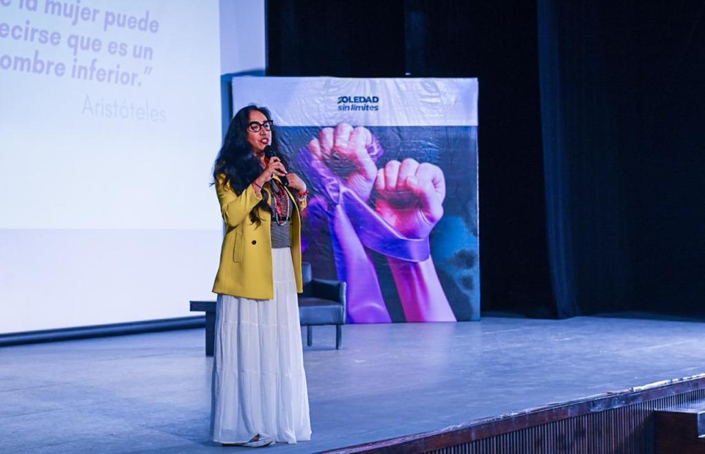 AYUNTAMIENTO DE SOLEDAD PROMUEVE DIÁLOGO SOBRE SALUD SEXUAL FEMENINA EN EL MARCO DEL&nbsp;8M