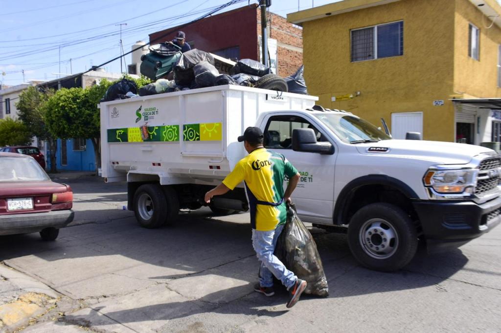 GOBIERNO DE SOLEDAD MEJORA SERVICIO DE RECOLECCIÓN DE RESIDUOS CON NUEVAS&nbsp;UNIDADES