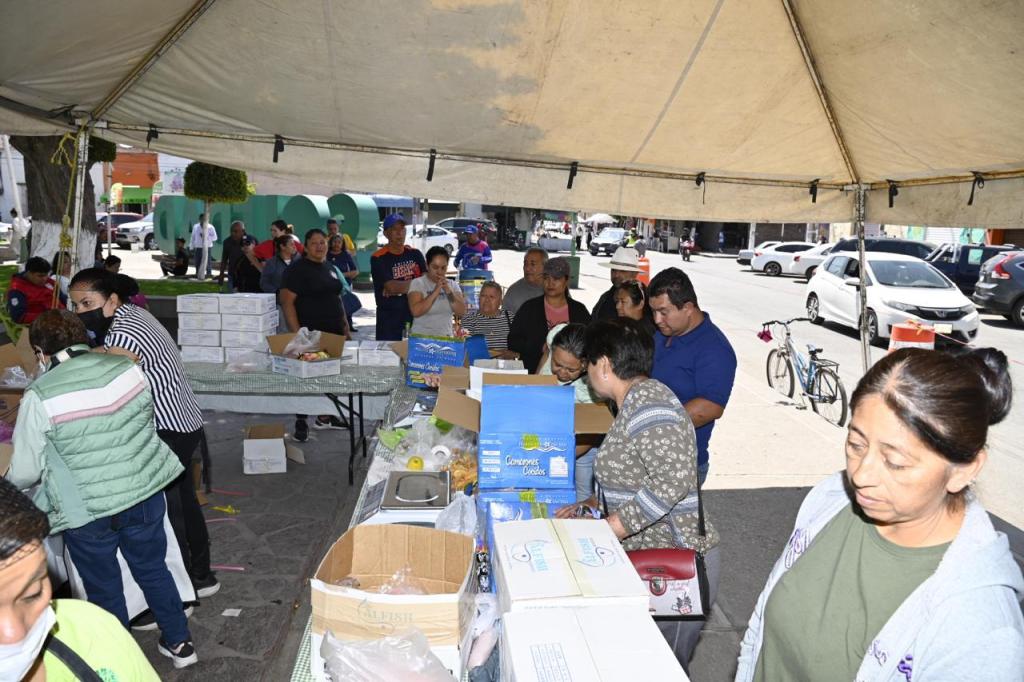 DESTACADA PARTICIPACIÓN DE FAMILIAS SOLEDENSES EN LA VENTA DE PRODUCTOS DEL MAR A BAJO COSTO